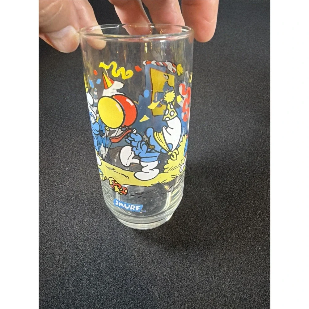 Vintage 1983 Smurfs Glasses Handy Smurf Grouchy Smurf Wallace Berrie‎ Set of 2